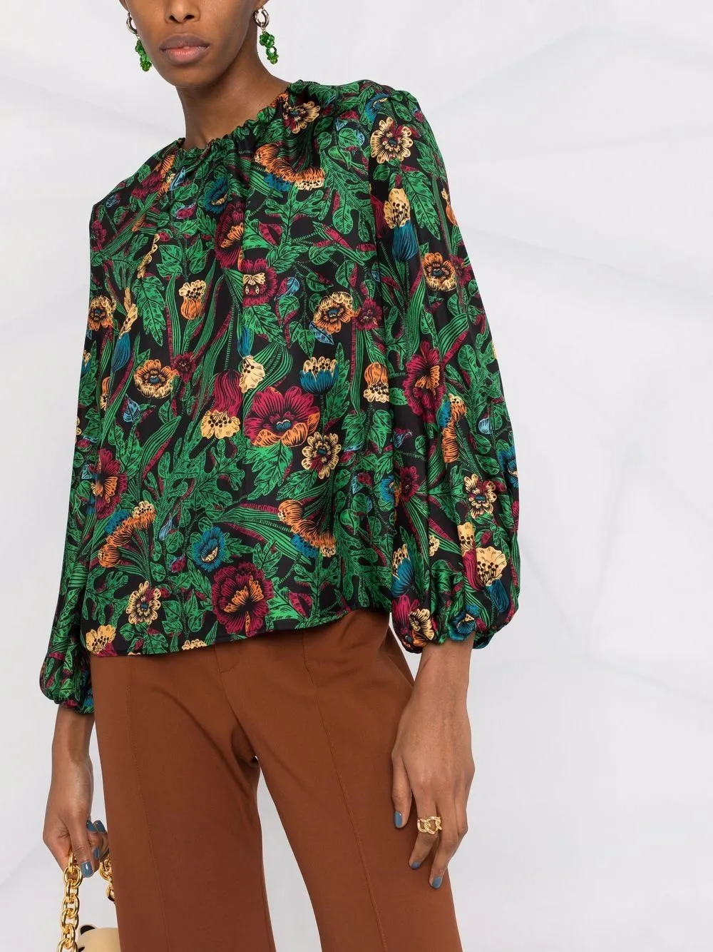 Charming blouse
