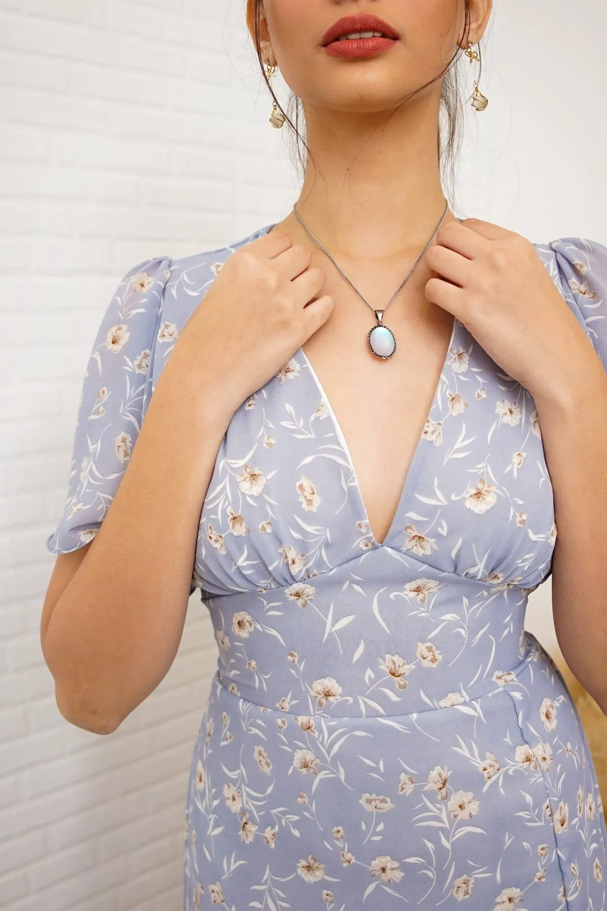 EVERLY Flutter-Sleeve Chiffon Dress (Powder Blue)