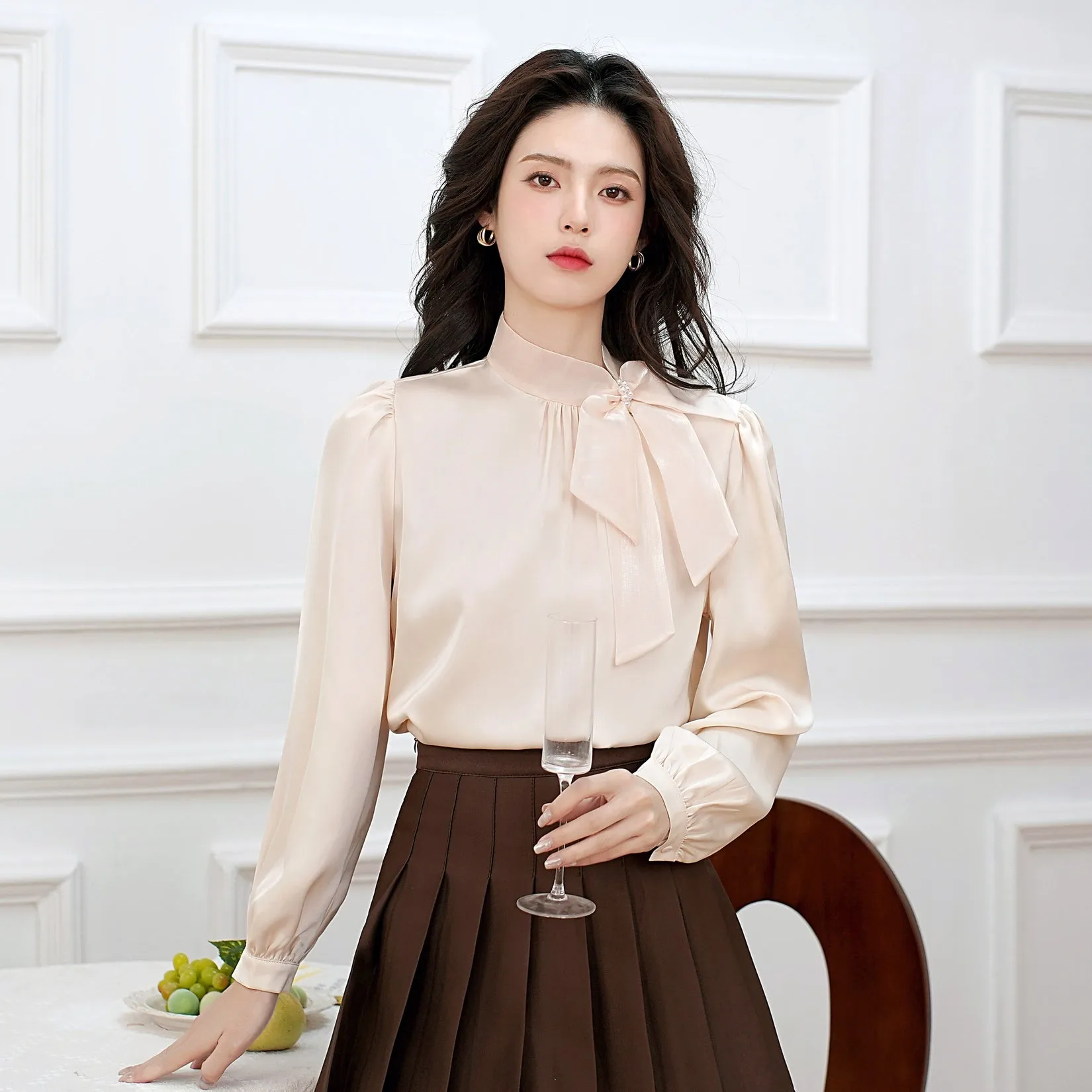 Feminine Solid Color Satin Blouse with Lace Details