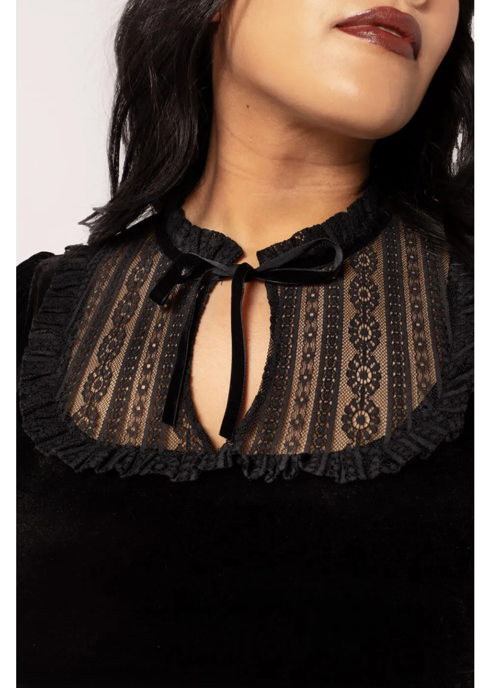 Hell Bunny Mourning Velvet 60's Top Black
