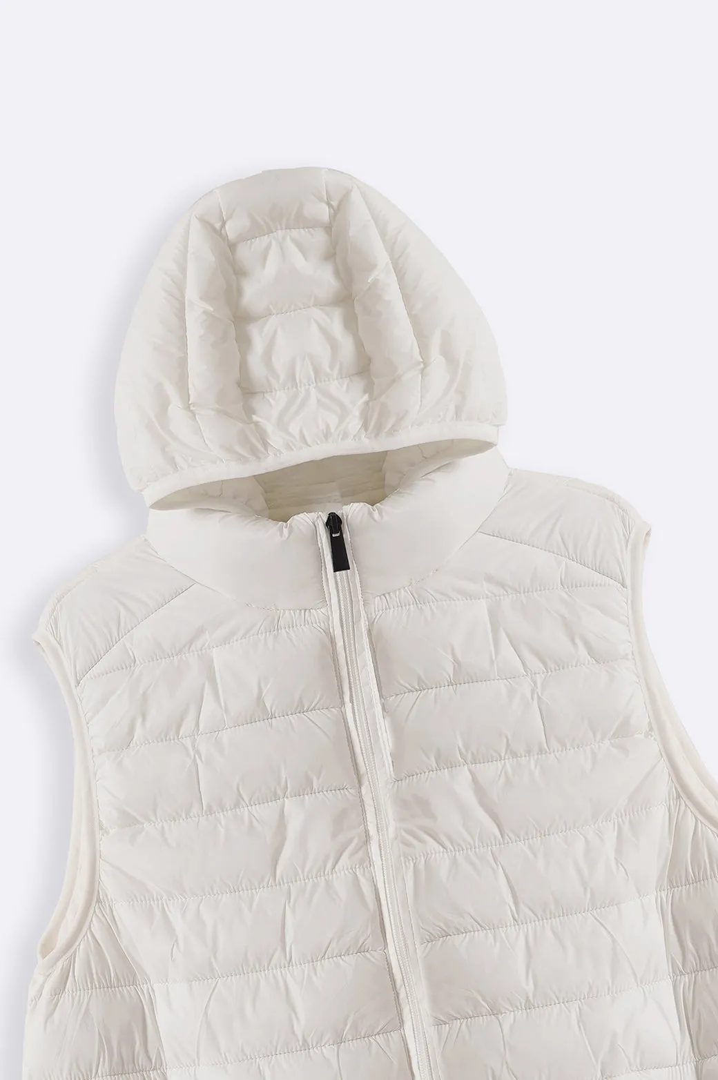 HOODED GILET