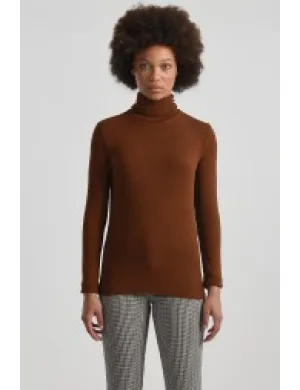 Knitted Sweater (under)