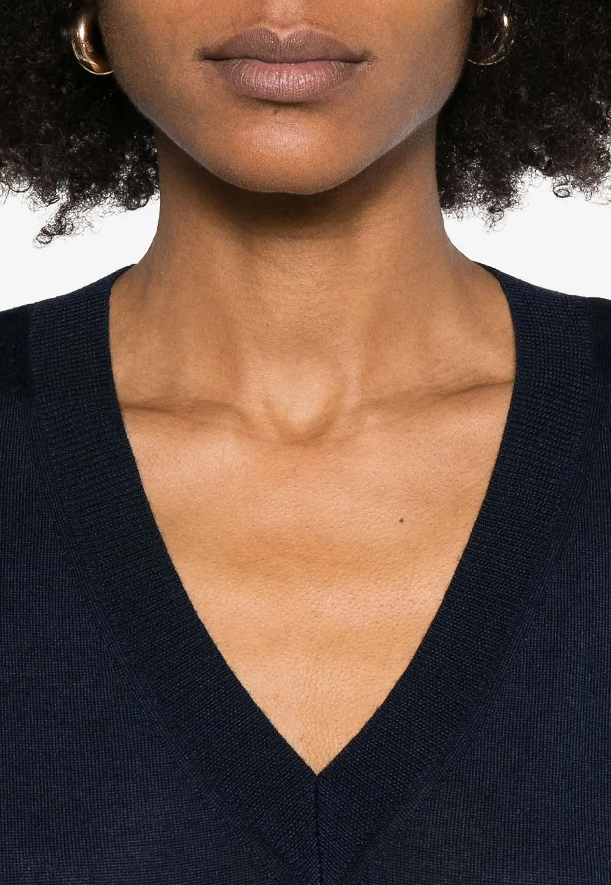 Linfa V-Neck Wool Blend Sweater