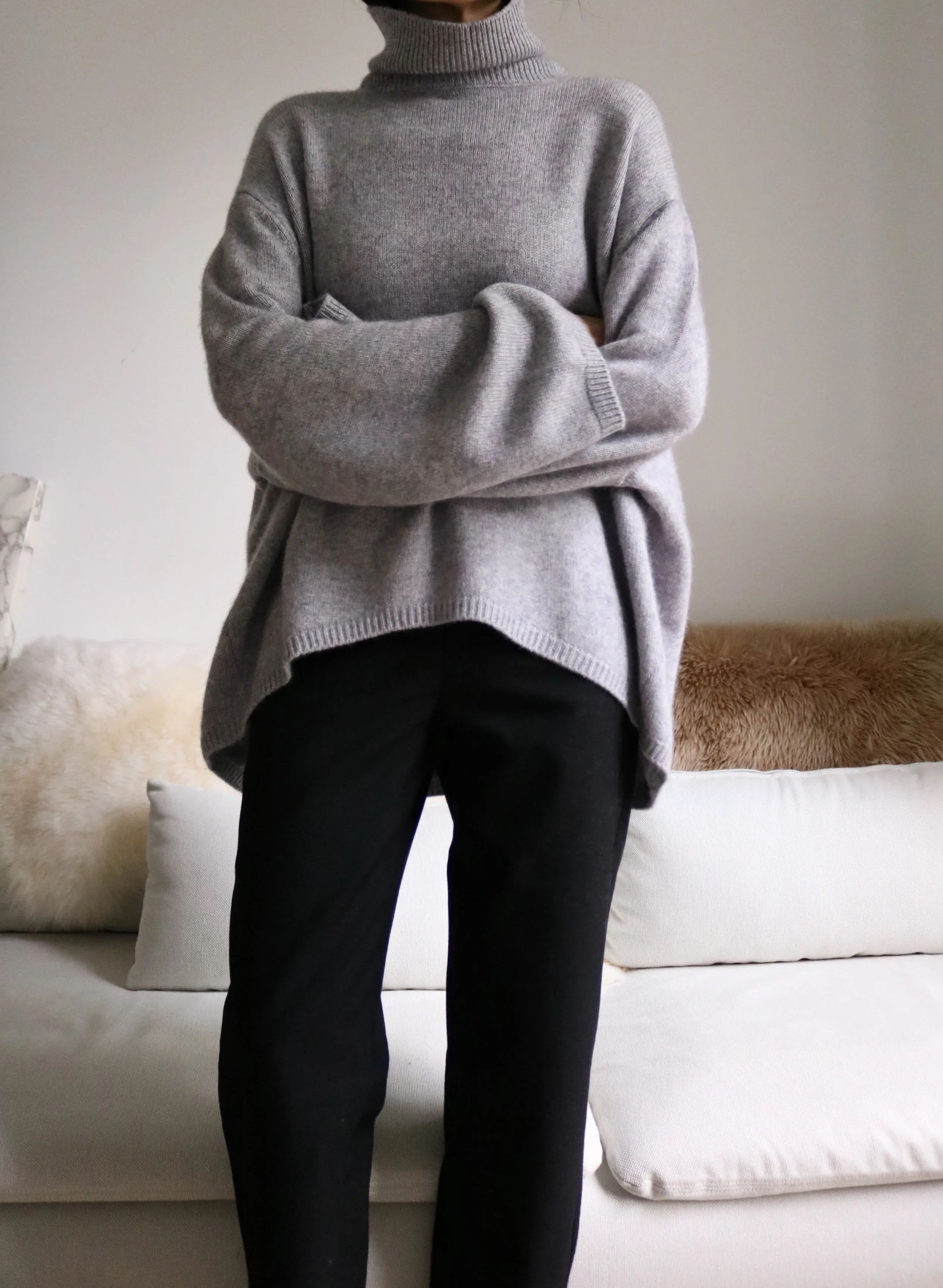 Liv Sweater-light grey