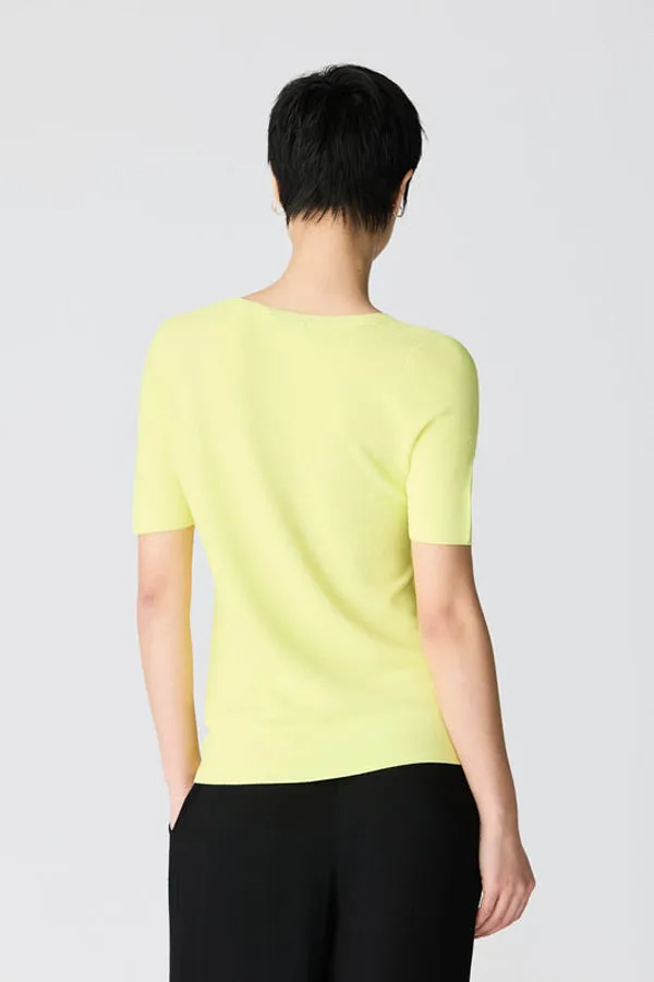 POLLEN YELLOW BASIC V-NECK SWEATER