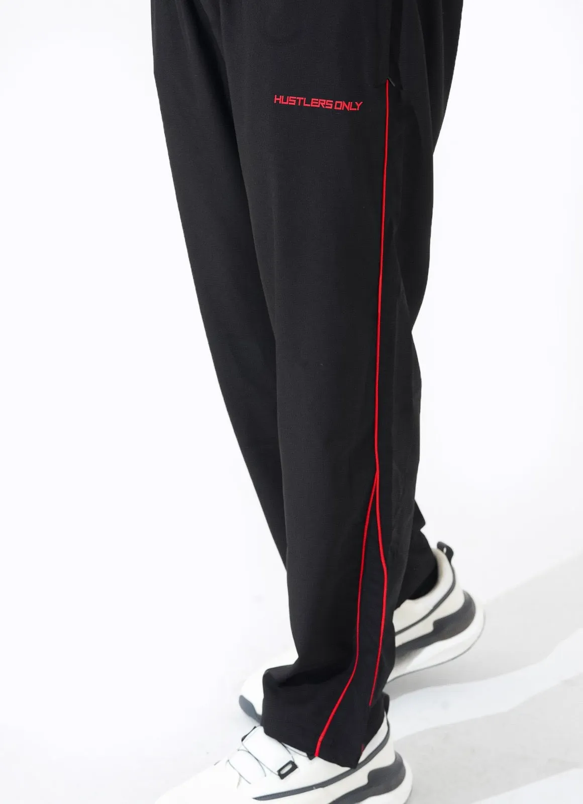 Pursuit Baggy Joggers - Black