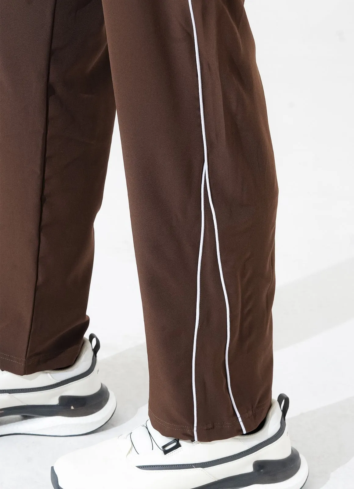 Pursuit Baggy Joggers - Brown