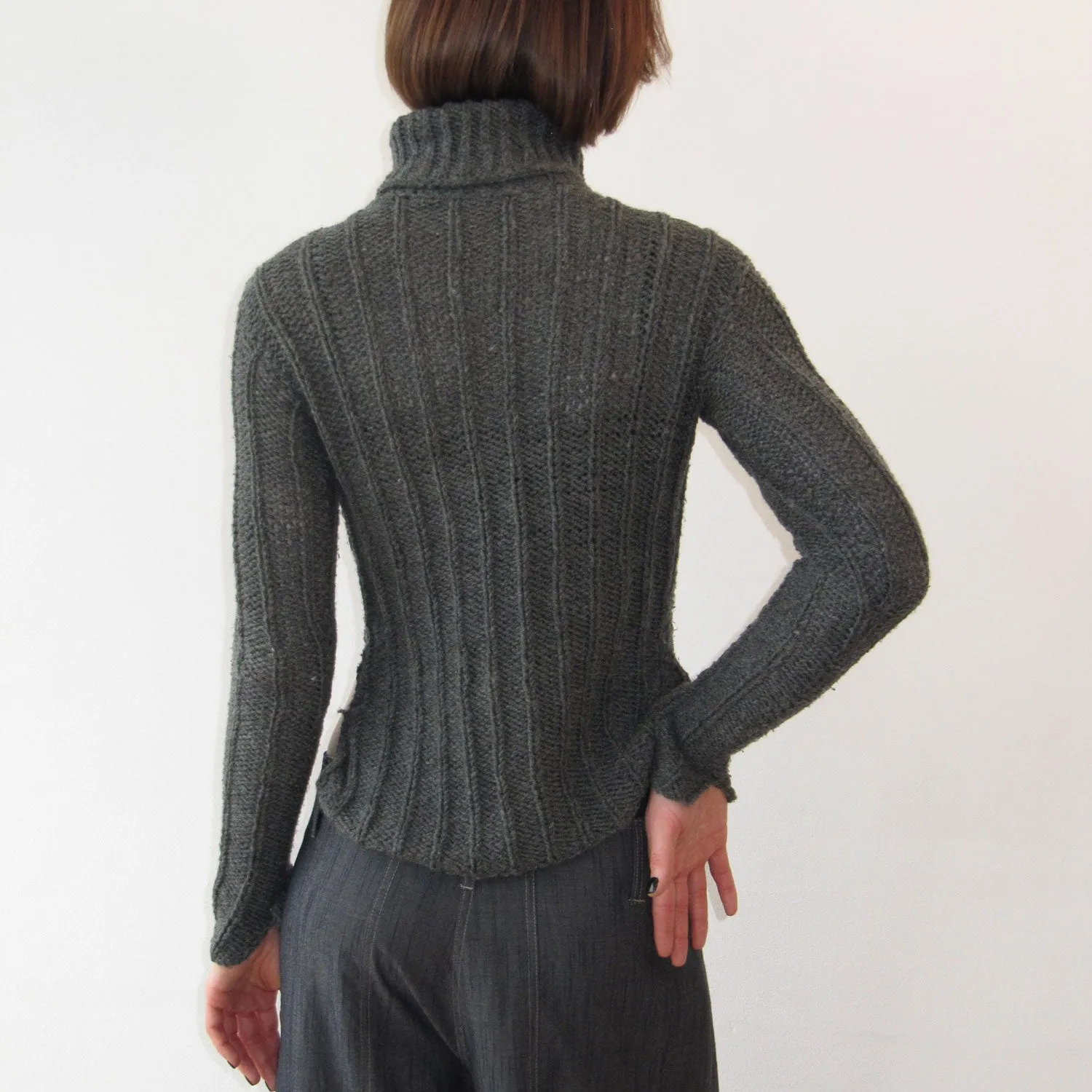 Turtleneck Sweater “Snowfall”
