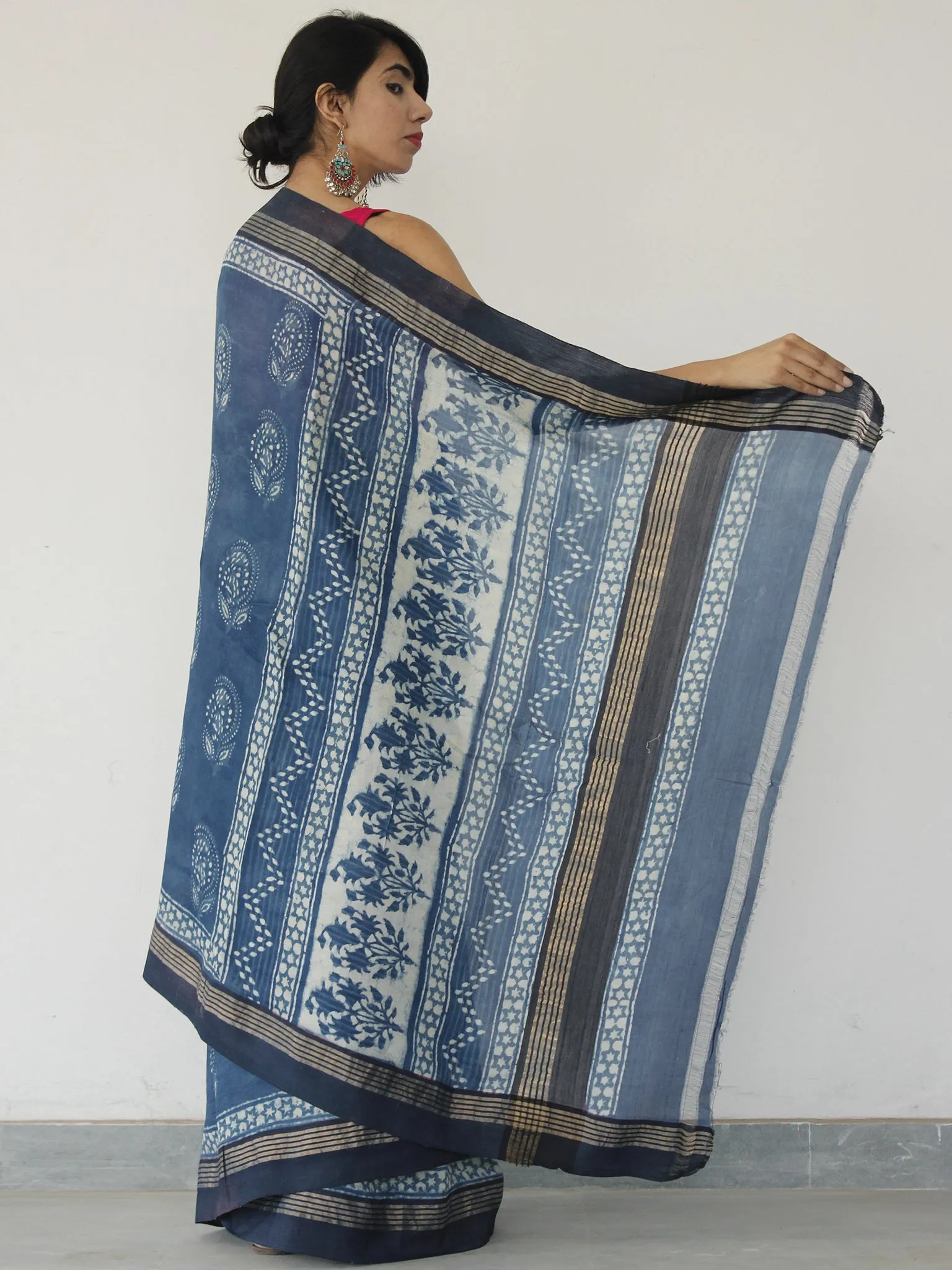 Tussar Handloom Silk Hand Block Printed Saree in Indigo Ivory - S031702545