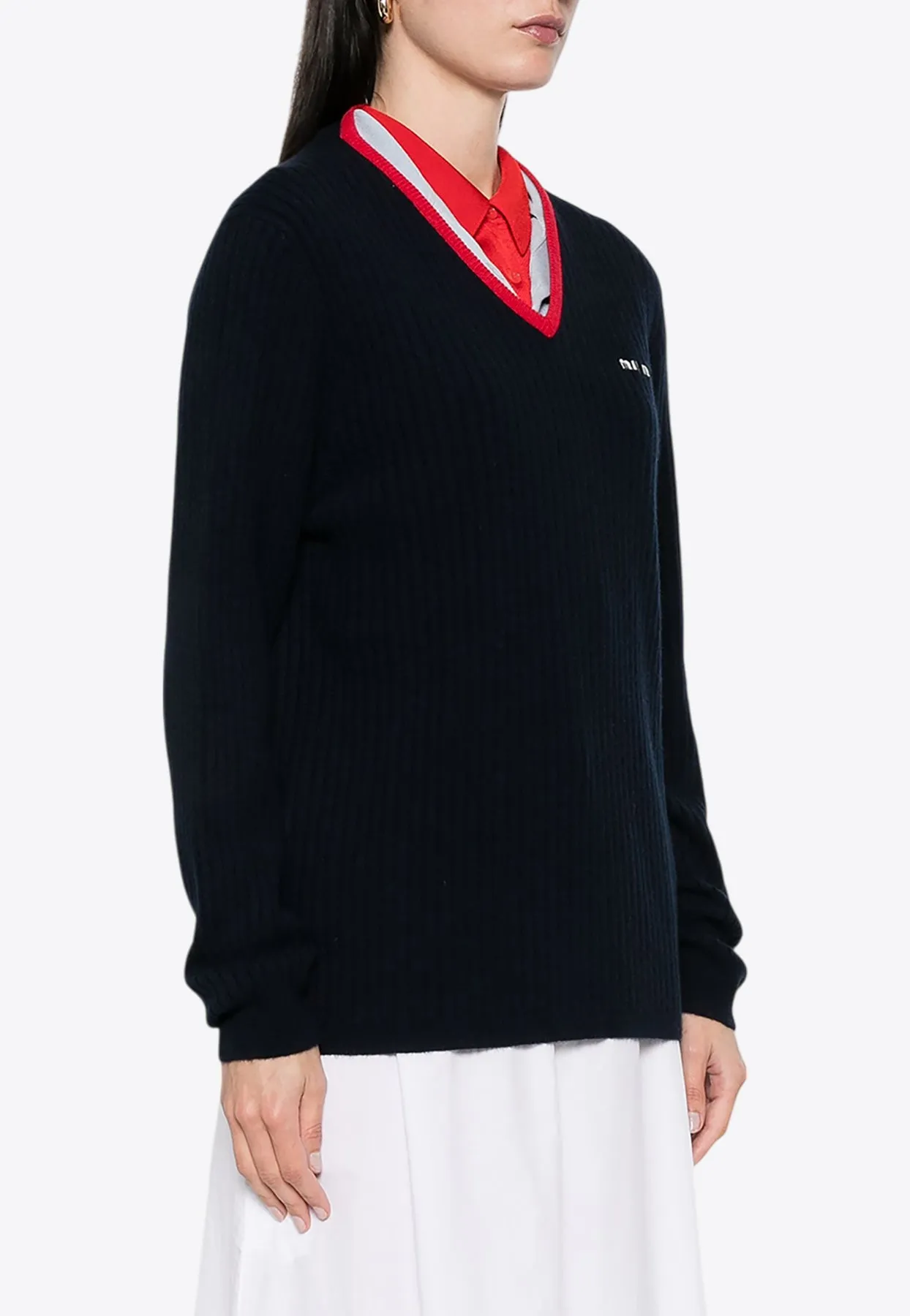 V-neck Cashmere Logo Sweater
