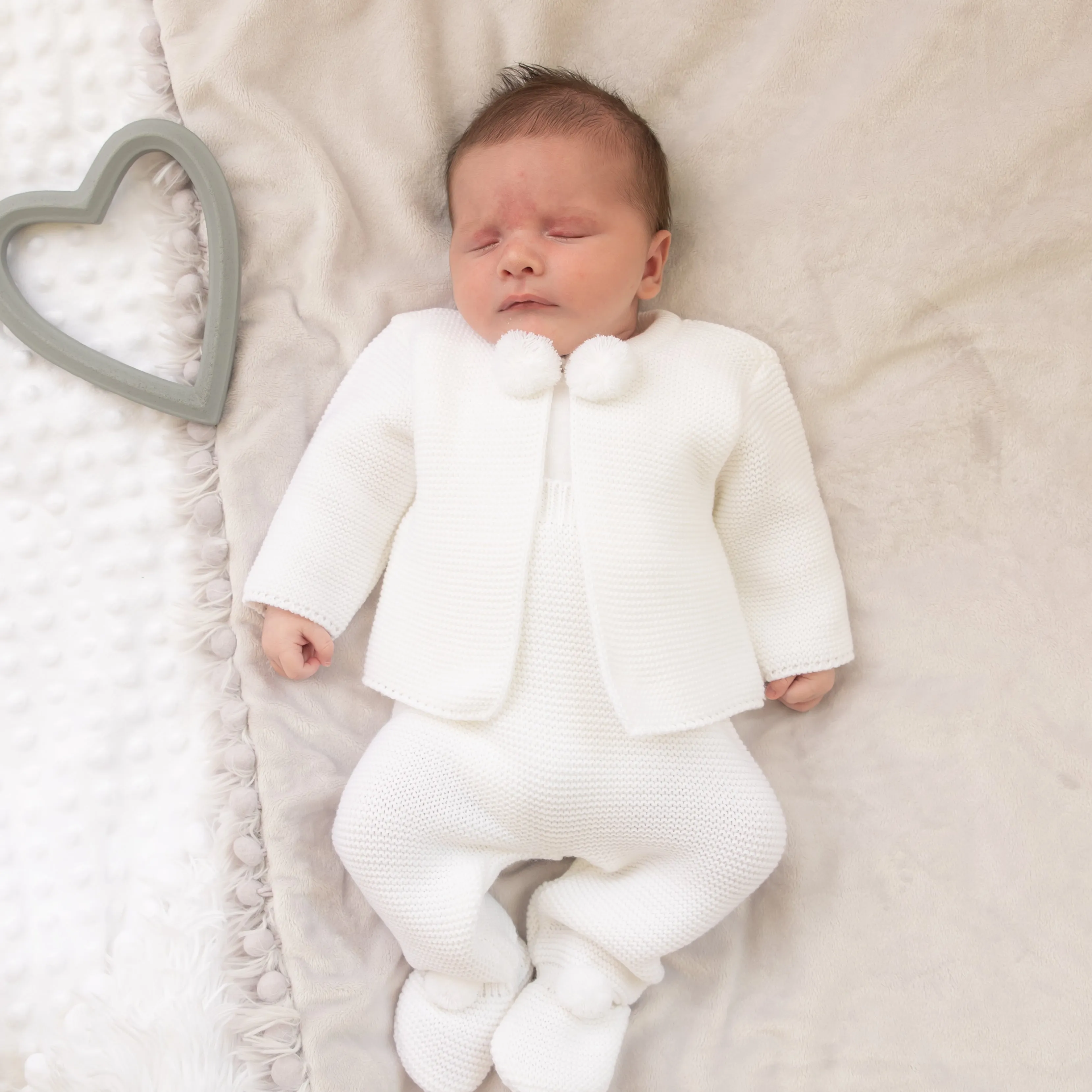 White Knitted Pom 2 Piece Outfit
