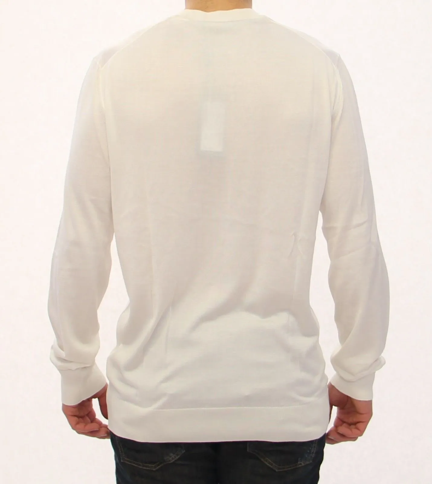 White Silk Logo V-neck Longarm Sweater Top