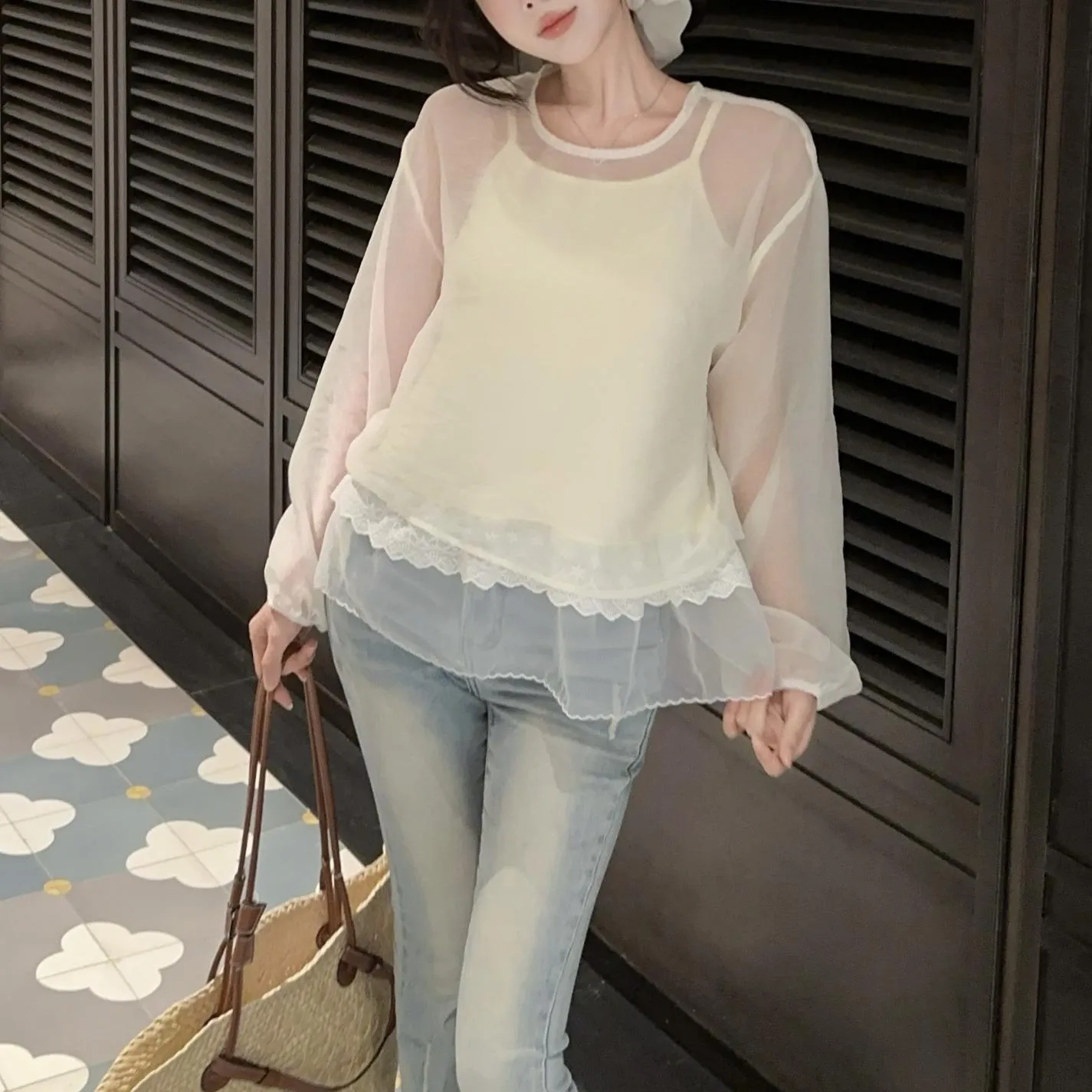 Women's Mesh Blouse with Lace Trim for Summer Styling