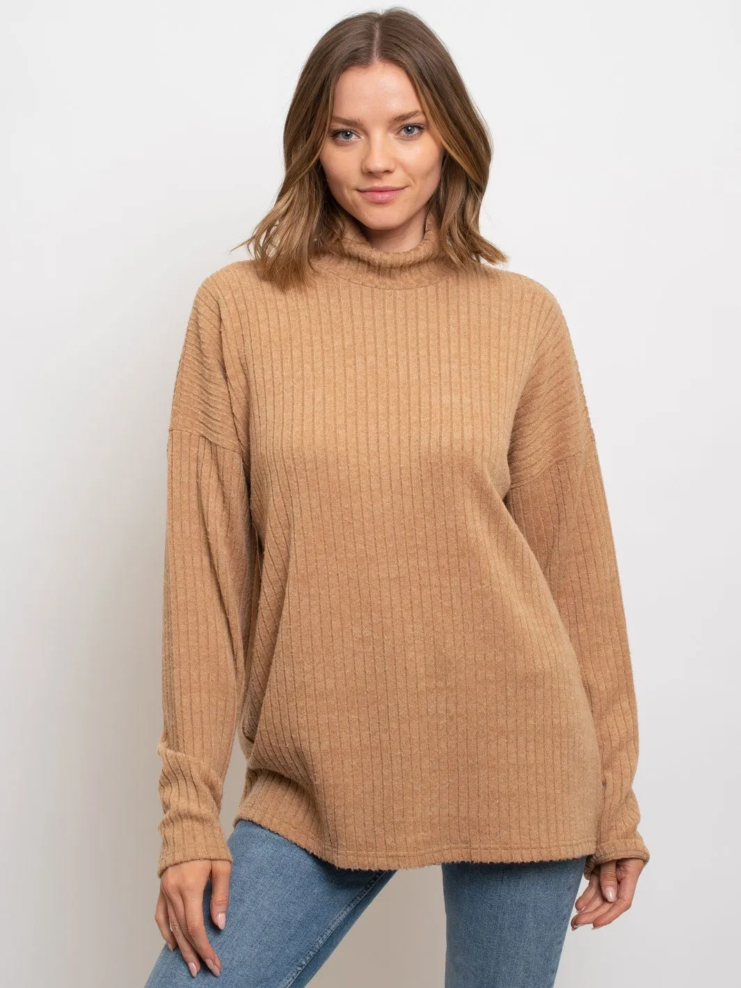 WOMEN'S TURTLE NECK SWEATER