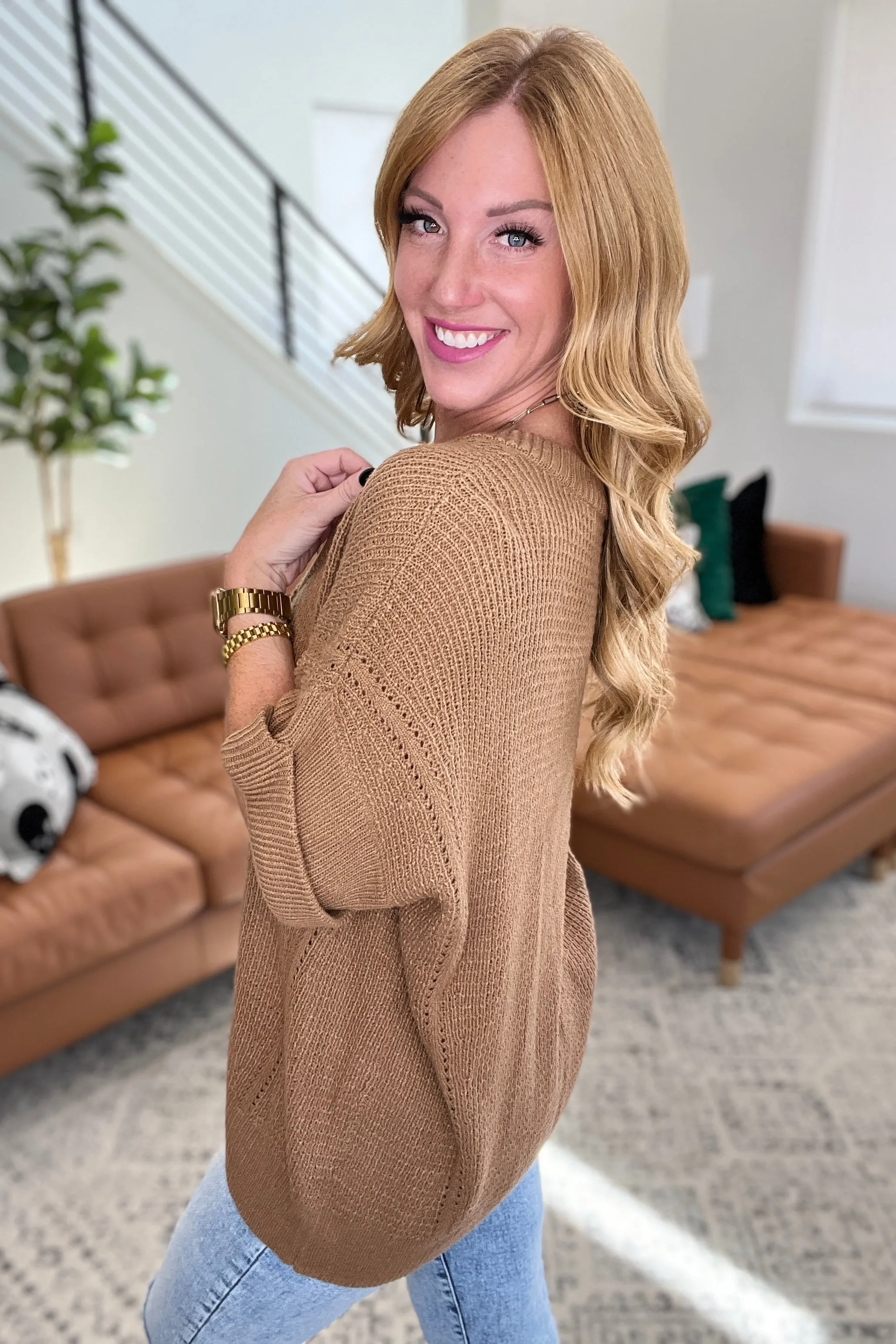 Wonder Why V-Neck Short-Sleeved Sweater